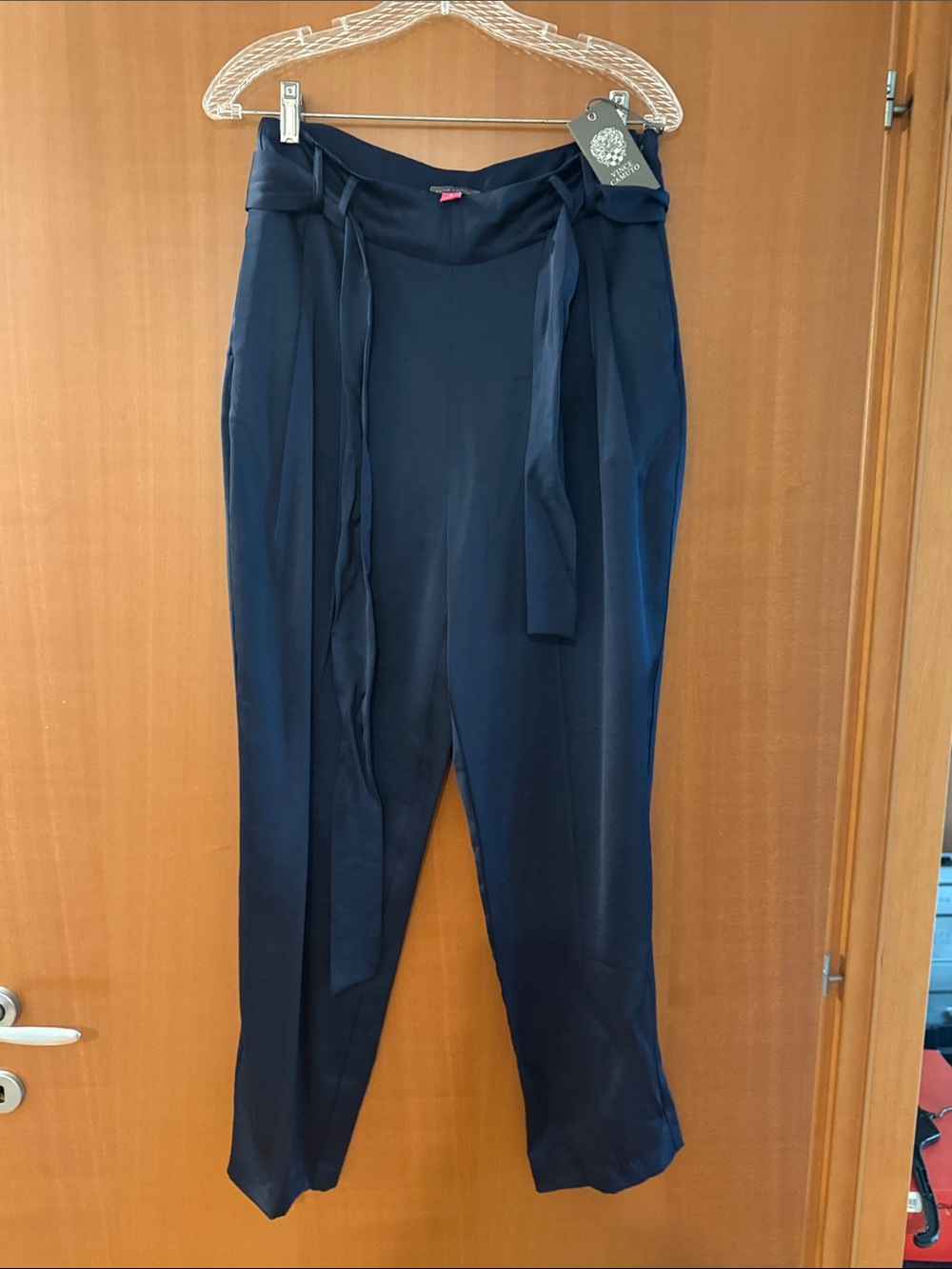 Vince Camuto Navy Tie-Waist Cropped Dress Pants